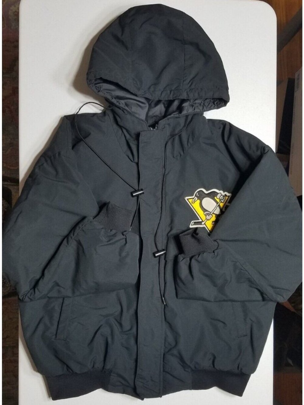 Pittsburgh Penguins NHL Hockey Chalk Line Vtg USA Made Puffer Coat Jacket Men L